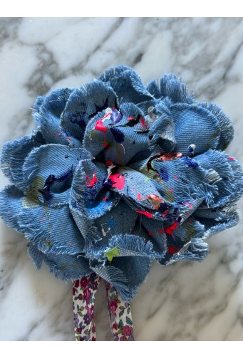 Broche en fleur Grand Modèle numéro quatre