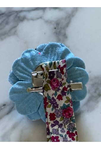 Broche en fleur Petit Modèle numéro trois