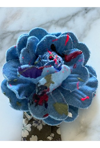 Broche en fleur Petit Modèle numéro quatre